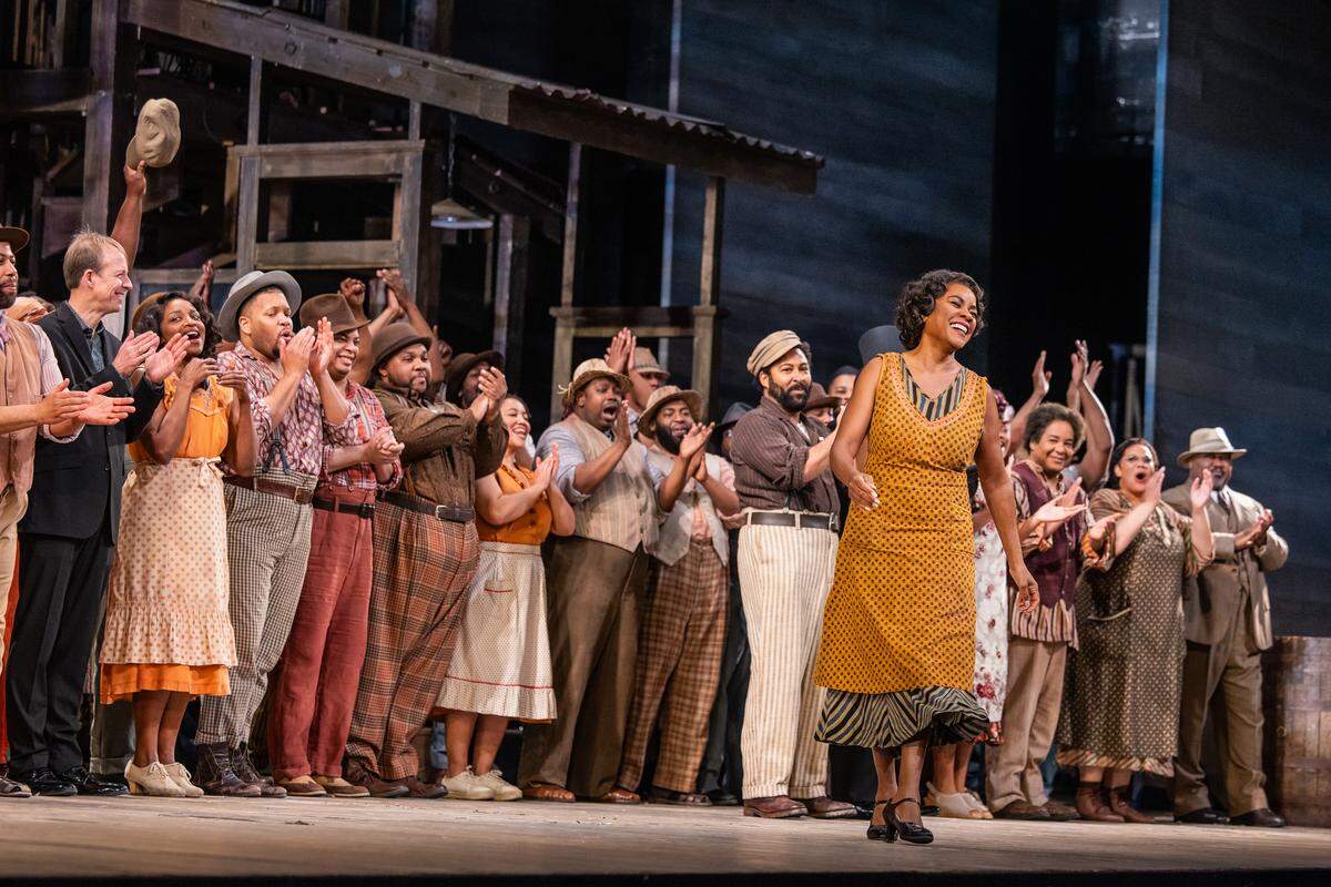 Denyce Graves takes the final bow of her illustrious career at the Metropolitan Opera, as Maria in the Gershwins' "Porgy and Bess" on Jan. 24, 2026. When Graves made her first appearance that day, conductor Kwamé Ryan needed to hold the orchestra for a beat for the sustained waves of cheers. “She’s really in her living room when she’s on stage,” Ryan said, “and that radiates back to me, just that we’re having fun and sharing that fun with the audience.”