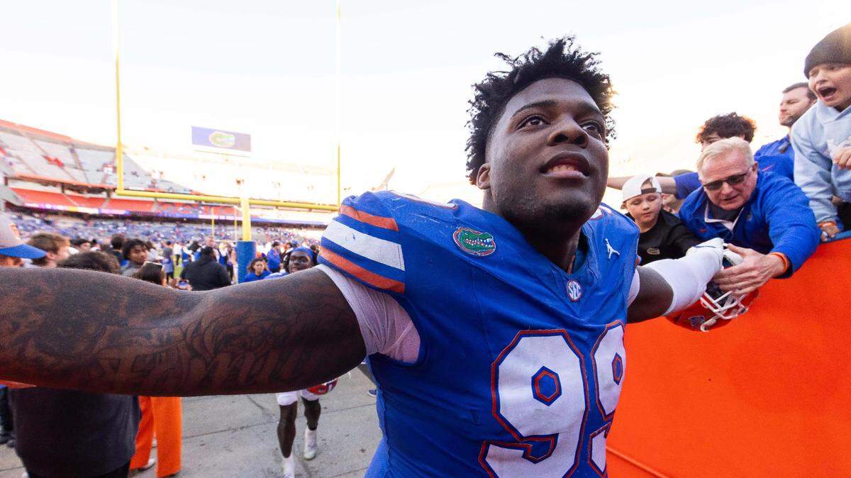 Florida Gators defensive lineman Cam Jackson.