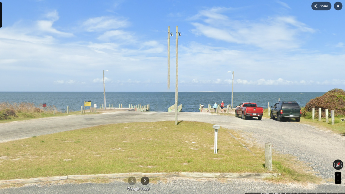One dead, three rescued after boat flips along NC’s Outer Banks, USCG says