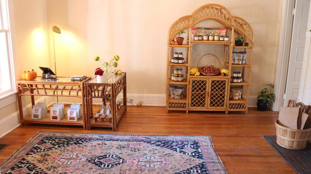From vintage rugs to pantry staples, Your Mom’s Bazaar will offer products from a diverse collection of local sellers. 