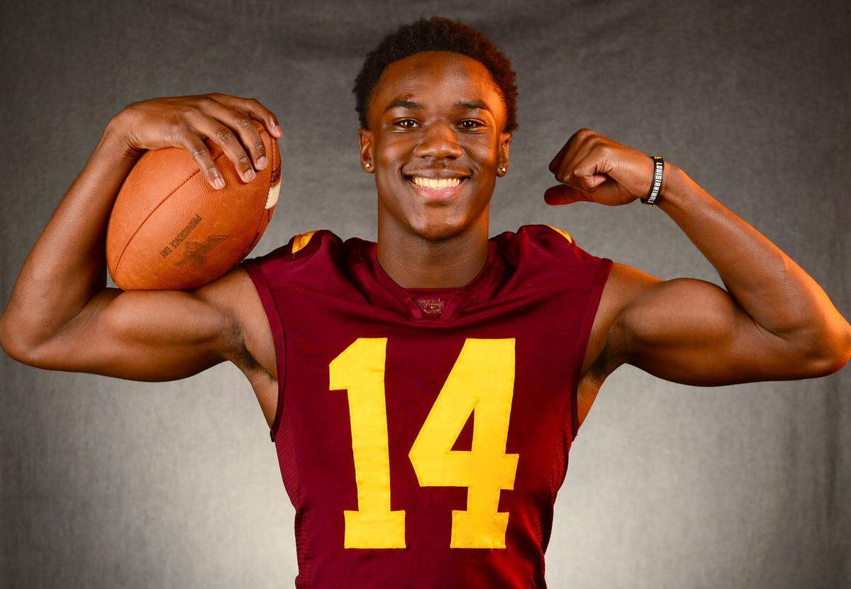 West Charlotte Lions running back Davion Jones on Tuesday, December 9, 2025.