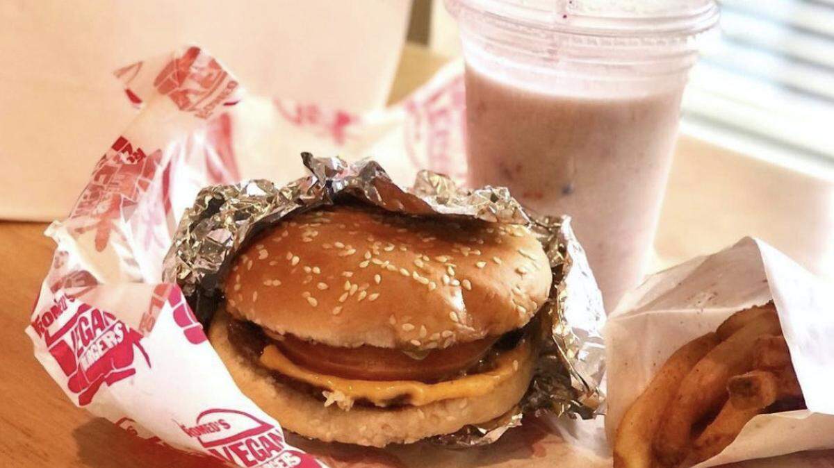 Romeo’s is serving up a 100 percent plant-based menu.