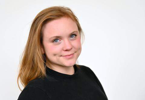 Profile Image of Hannah Lang