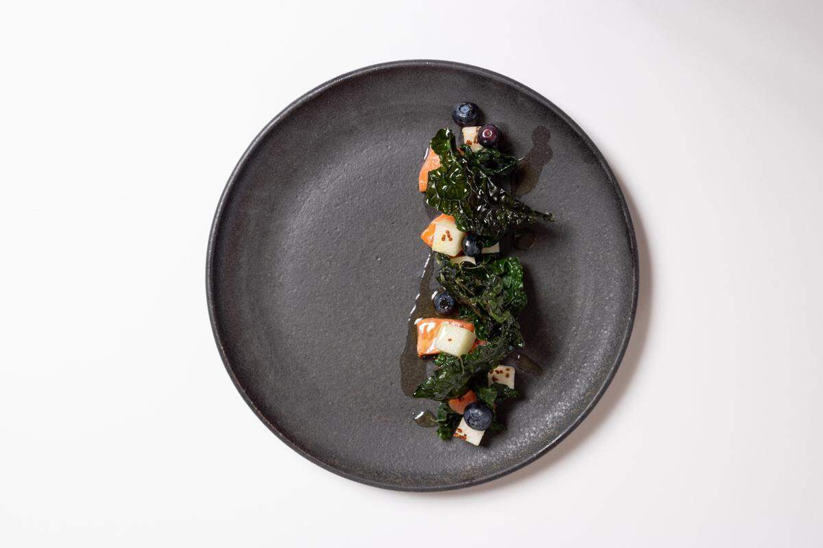 Uchi offers non‑traditional Japanese cuisine with signature tastings, sushi, and a seasonal omakase.