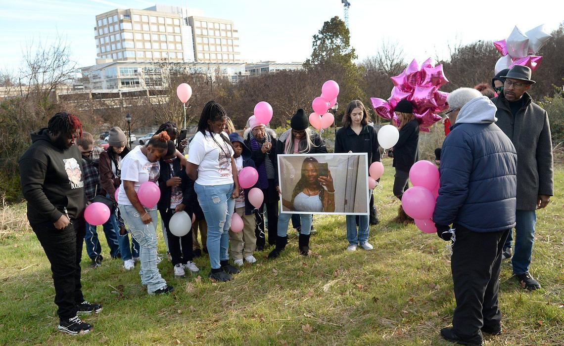 About 20 friends and family of Ta’haley Payton came to a grassy knoll off Charlottetowne Ave. to a release of yellow, pink and white balloons in Ta’haley’s memorynear uptown Charlotte on Saturday, Dec. 14, 2024.