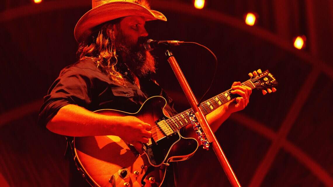 Review: Chris Stapleton’s most memorable Charlotte moment wasn’t in the setlist