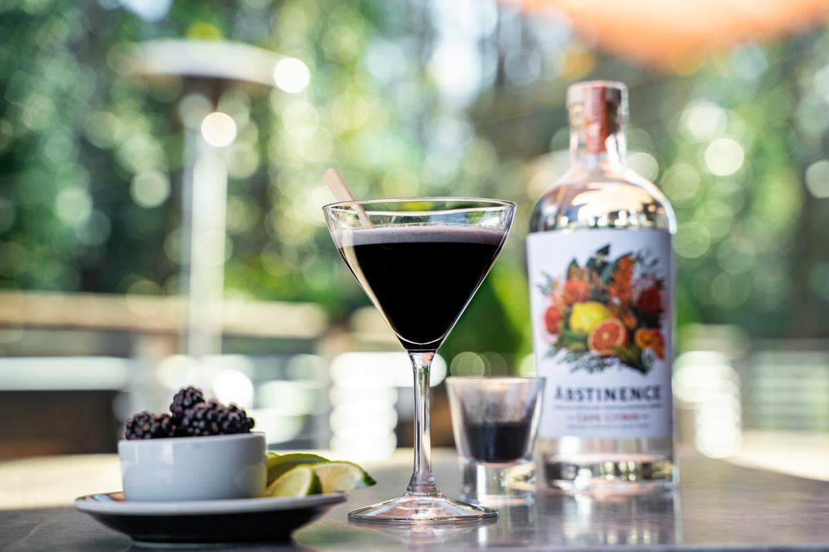 Alchemy’s ONYX mocktail.