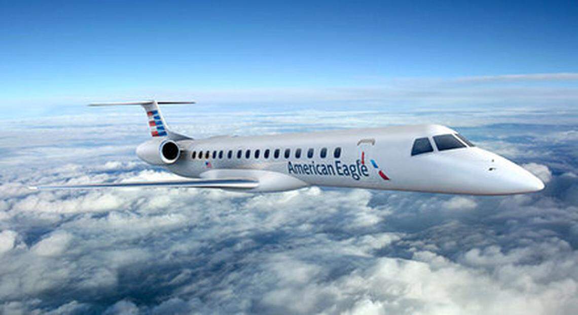 An American Eagles Embraer 145 regional jet.