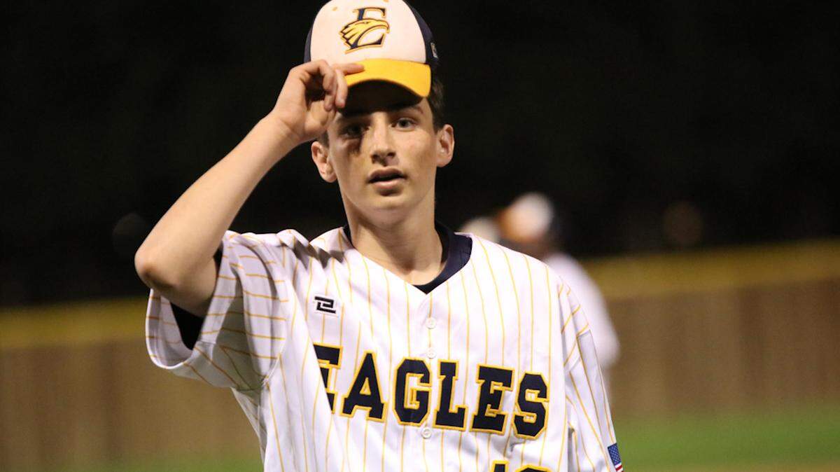 Max Wine runs into the tunnel as they strike out Myers Park in the 4th inning
