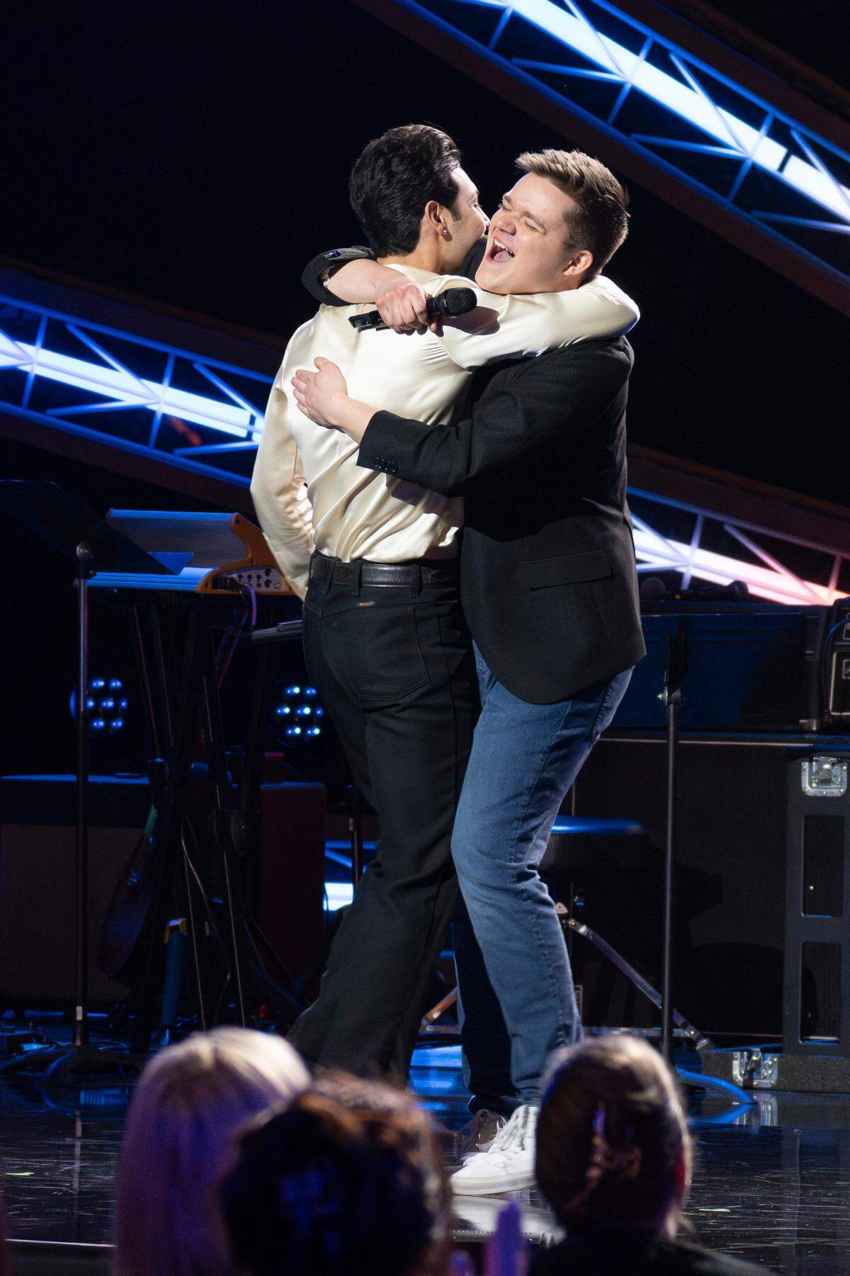 Josh King and MKY in the April 7 episode of “American Idol” on ABC.