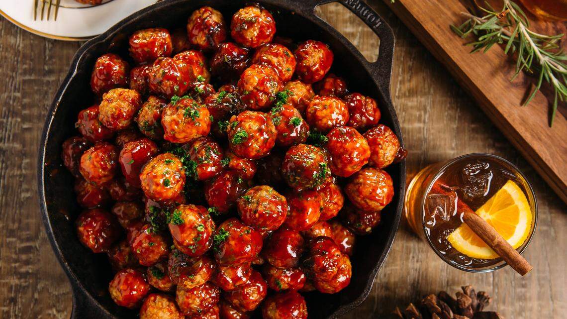 Just get to the recipes, Lisa: How to cook Thanksgiving like a Charlotte chef.