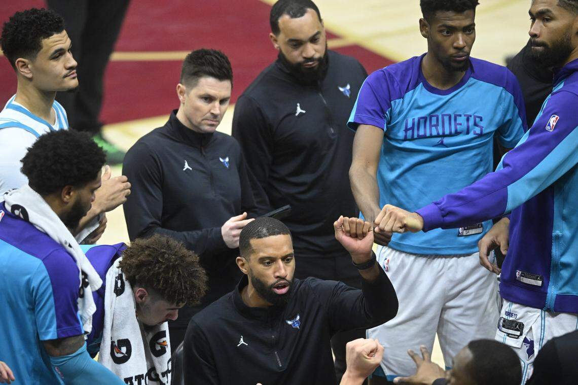 Charlotte Hornets head coach Charles Lee reacts during a timeout in the fourth quarter against the Cleveland Cavaliers at Rocket Mortgage FieldHouse.