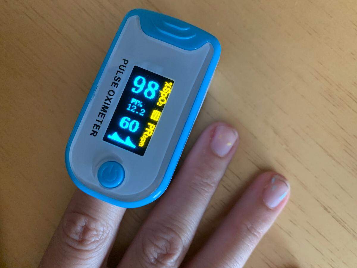 Jenny Vallimont’s pulse oximeter never registered her O2 below 98 during her COVID-19 infection. Doctors told her to seek help if she got below 92.