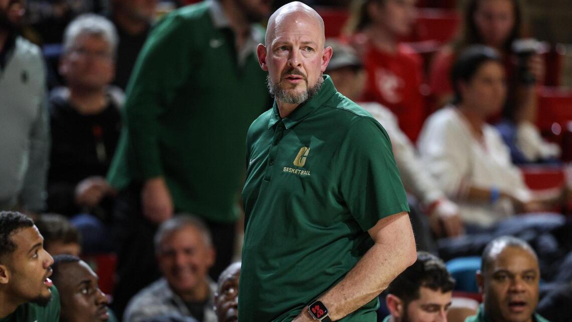 Charlotte 49ers men’s basketball: Breaking down AAC opponents as conference play begins