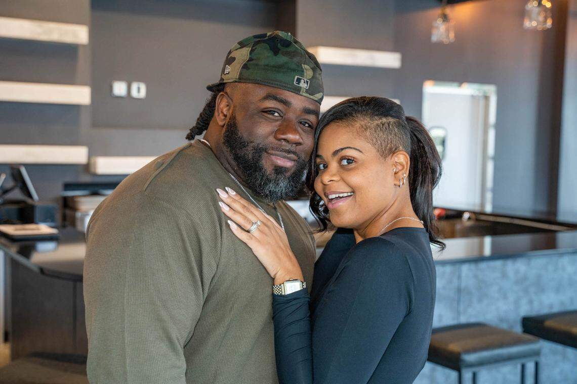 Jay and Miketa Davis, owners of Lulu’s Maryland Style Chicken and Seafood.