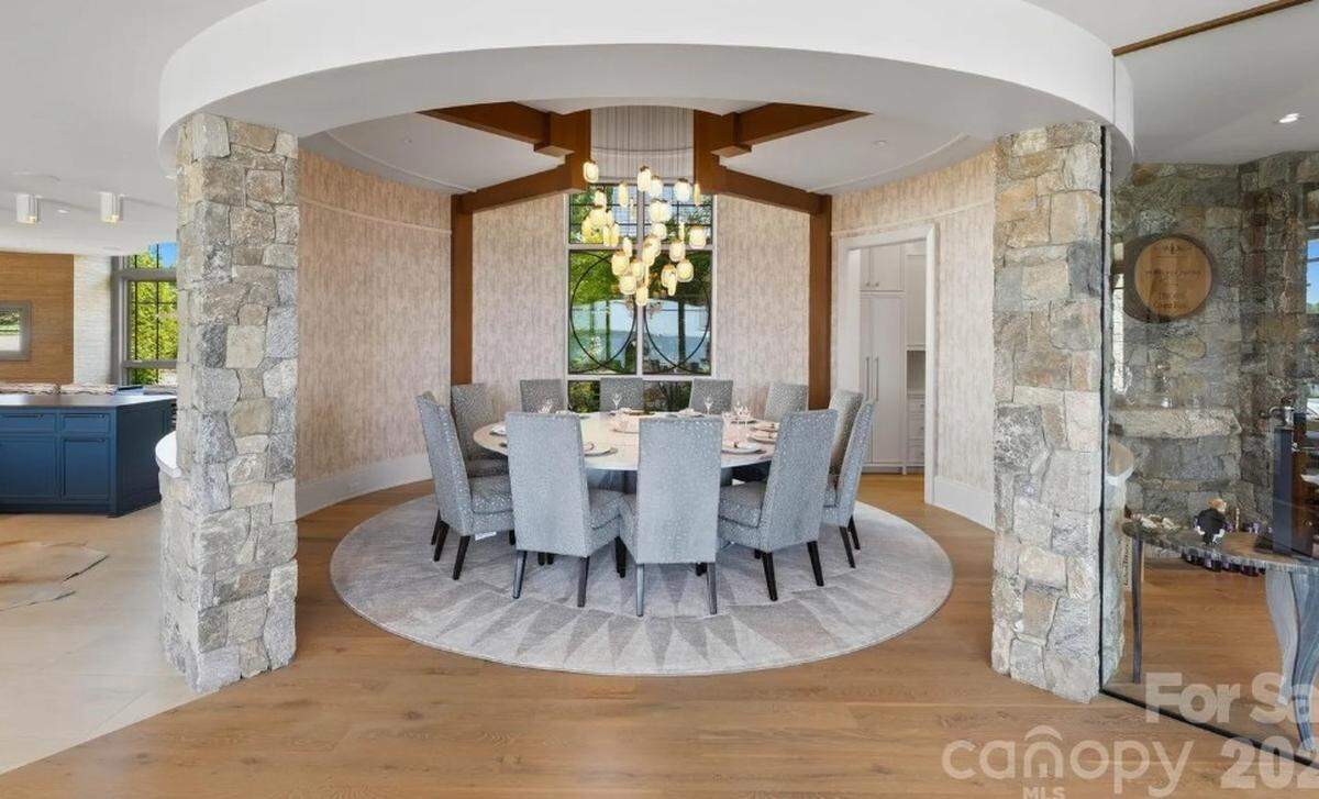 The mansion has 31 rooms, including this dining area.