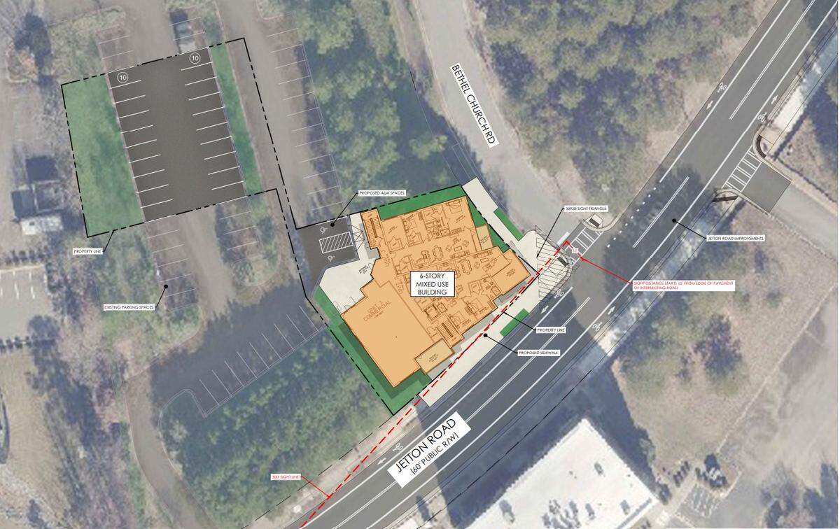 A Lake Norman couple plans to develop a mixed-use condominium building in Cornelius near the lake.