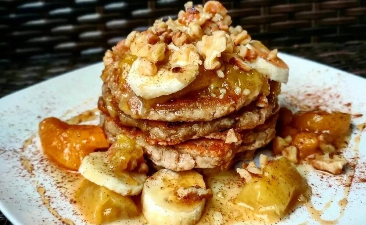 27 Pancakes’ vegan banana walnut pancakes are also gluten free and soy free.