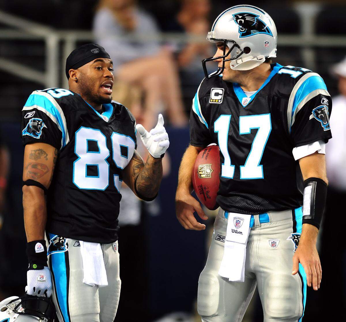 Panthers wide receiver Steve Smith and quarterback Jake Delhomme knew each other so well that Delhomme could tell by the position of Smith’s head whether he was about to break off a called route and go deep.