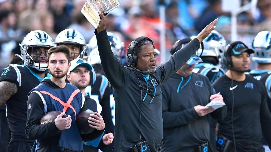 Carolina Panthers interim head coach Steve Wilks motions from the sideline during second half action against the Denver Broncos on Sunday, November 27, 2022 at Bank of America Stadium in Charlotte, NC. The Panthers defeated the Broncos 23-10.