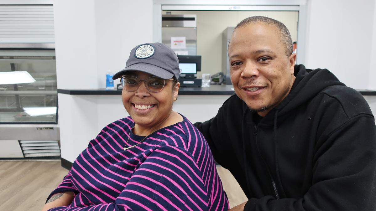 Co-owners Stephanie and DaNeil Fleming have teamed up with Lamel and Jessica Gibson to open Stephie’s Kitchen.