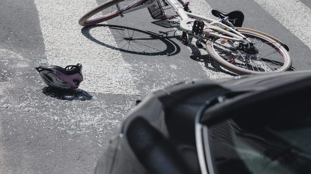 Many of the deadliest areas for pedestrians and bicyclists are on busy thoroughfares that form an arch north of uptown, Charlotte Department of Transportation data shows.