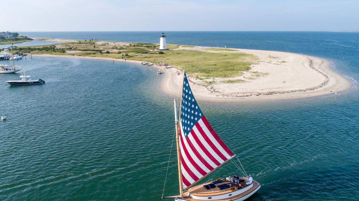 American Airlines now offers a nonstop flight from Charlotte to Martha’s Vineyard, an island off the coast of Cape Cod that features 125 miles of shoreline.