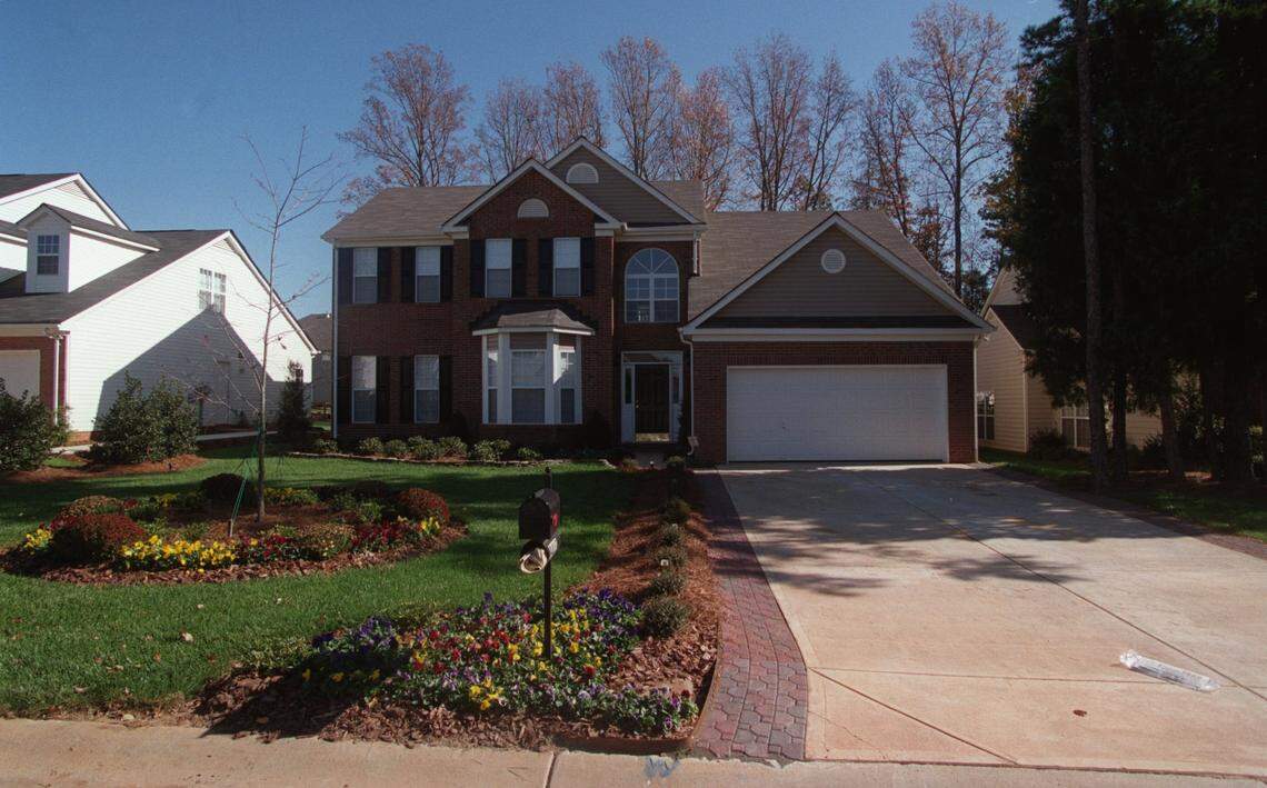 11/16/99 Rae Carruth’s home at 9413 Olivia Lane in the Ellington Place subdivision in south Charlotte.