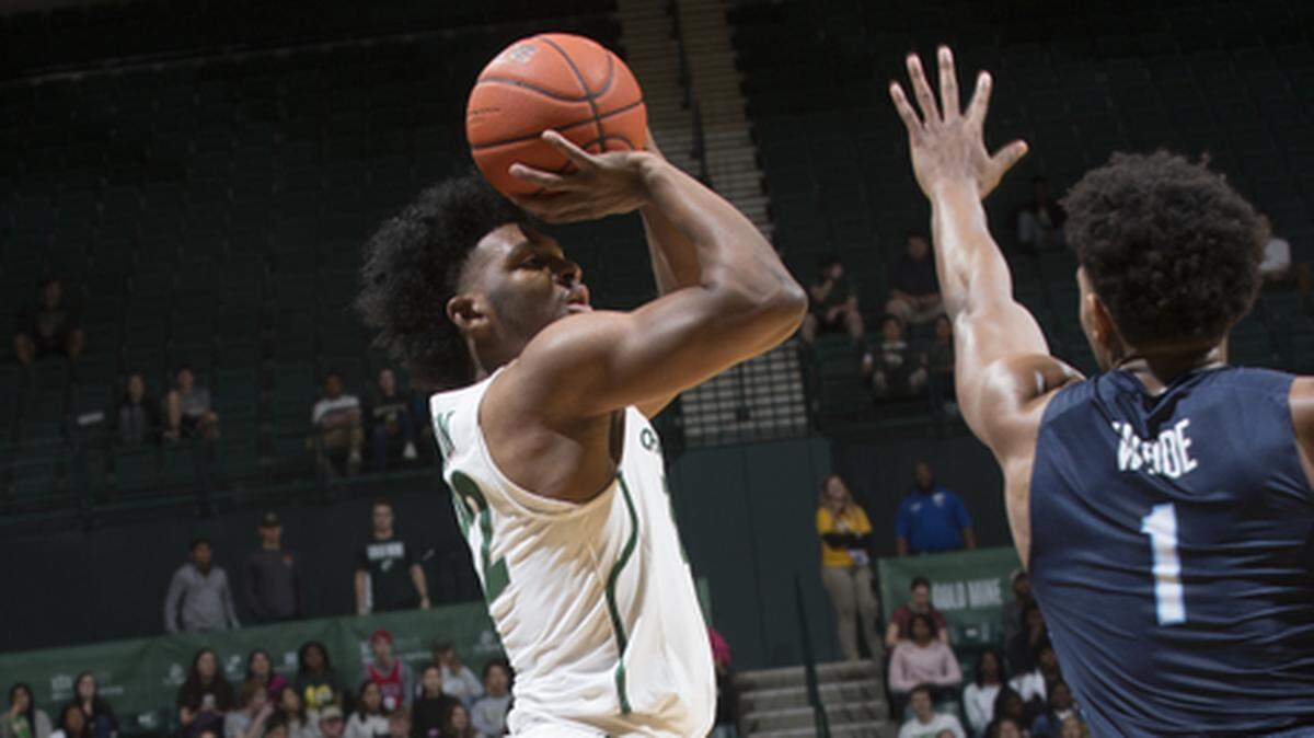 Charlotte’s Malik Martin shoots against Old Dominion in the 49ers’ 53-47 victory Saturday