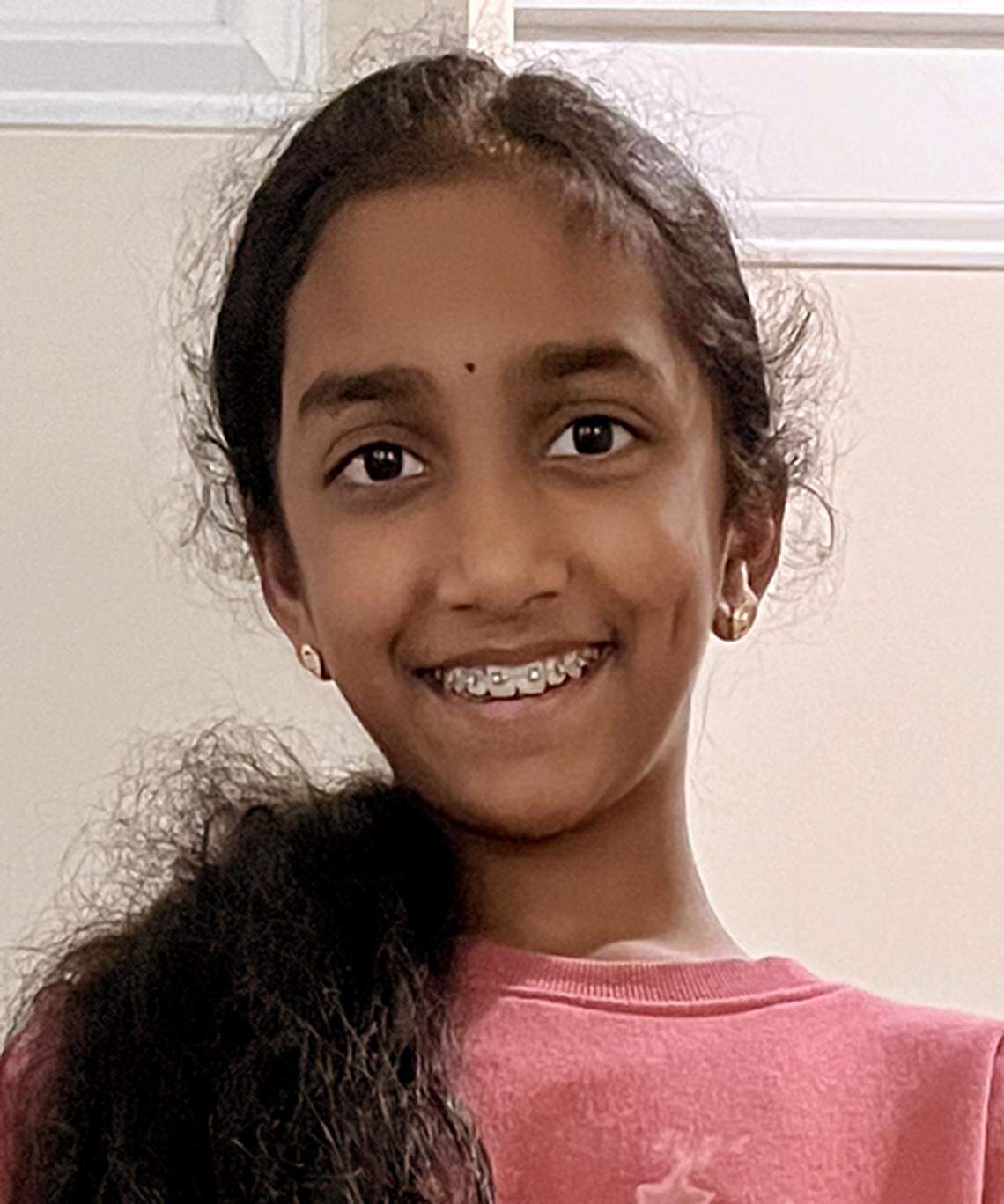 Aishwarya Kallakuri is competing in the 2024 Scripps National Spelling Bee.
