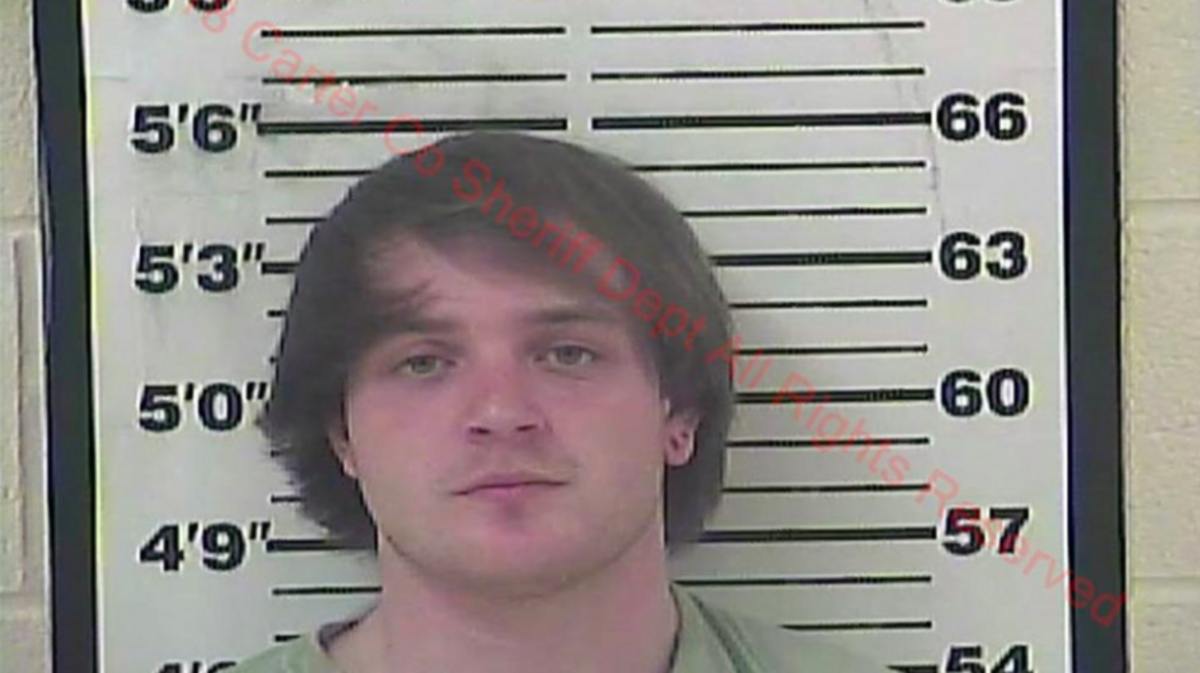 Mark Hamill responded after “Luke Sky Walker” was jailed in Tennessee for violating his probation. Walker was arrested for allegedly stealing signs. Hamill said the real crime was the name the parents gave.