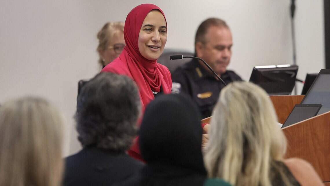 Tensions mount over Lake Norman mosque as both sides pack town meeting