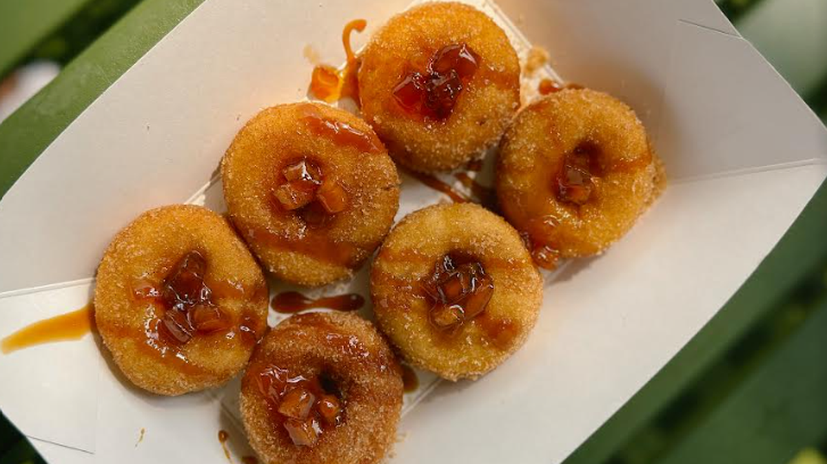 Sugar + Ice served mini donuts, plus grab-and-go offerings such as bagels and scones.