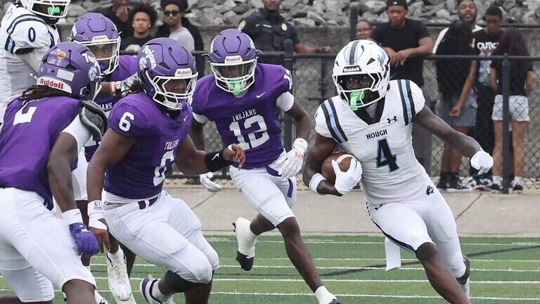 PHOTOS: Hough vs. Northwestern