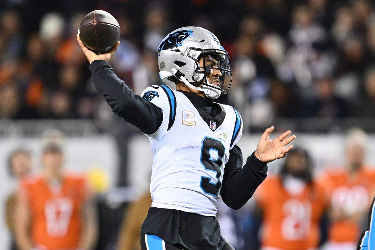 Carolina Panthers quarterback Bryce Young (9) passes in the first half against the Chicago Bears at Soldier Field.