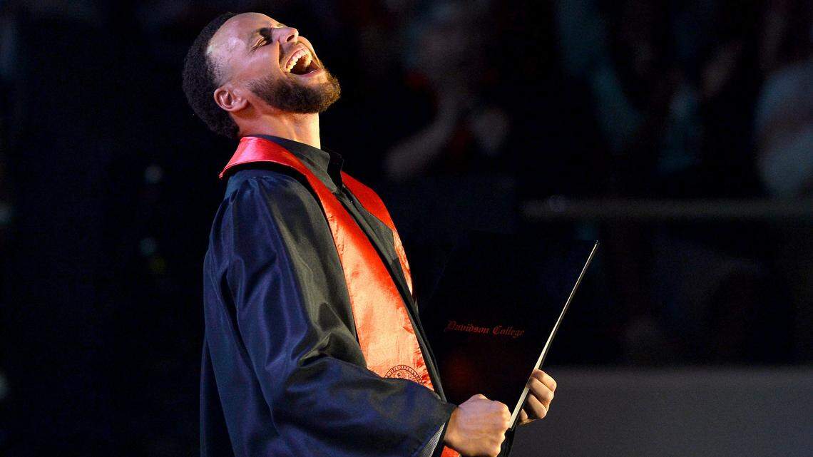 Steph Curry creates new full-ride scholarship program at Davidson, with a twist