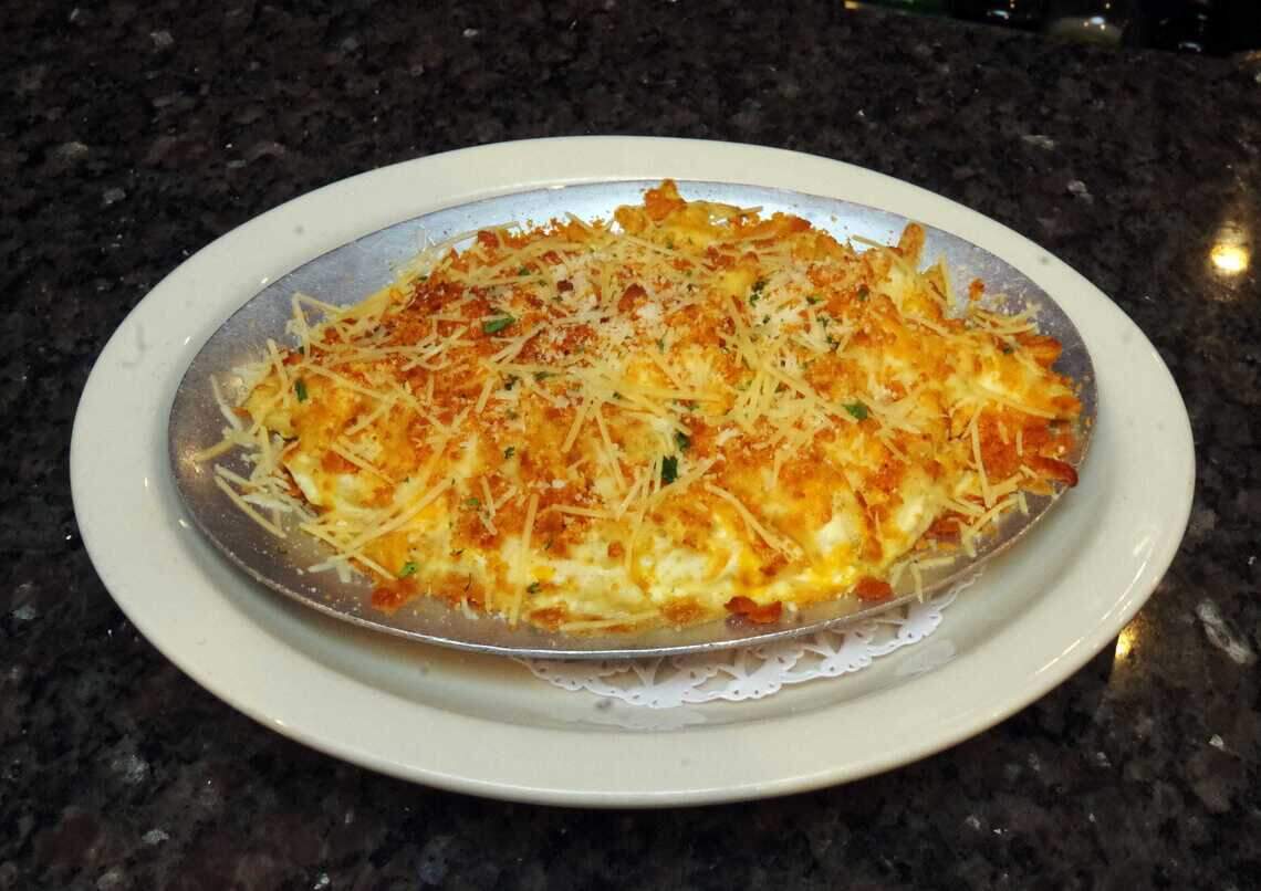 Which Charlotte restaurant’s mac and cheese is the best?