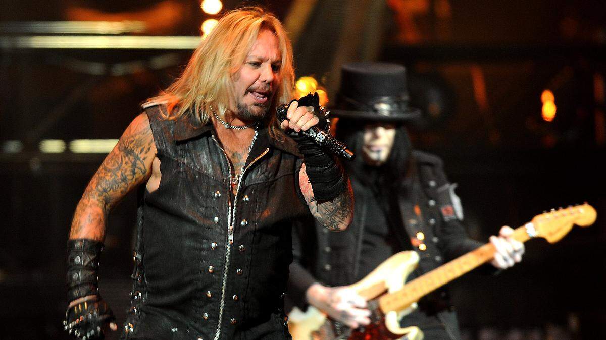 NFL announces bands that will play free concerts after each night of the draft in KC