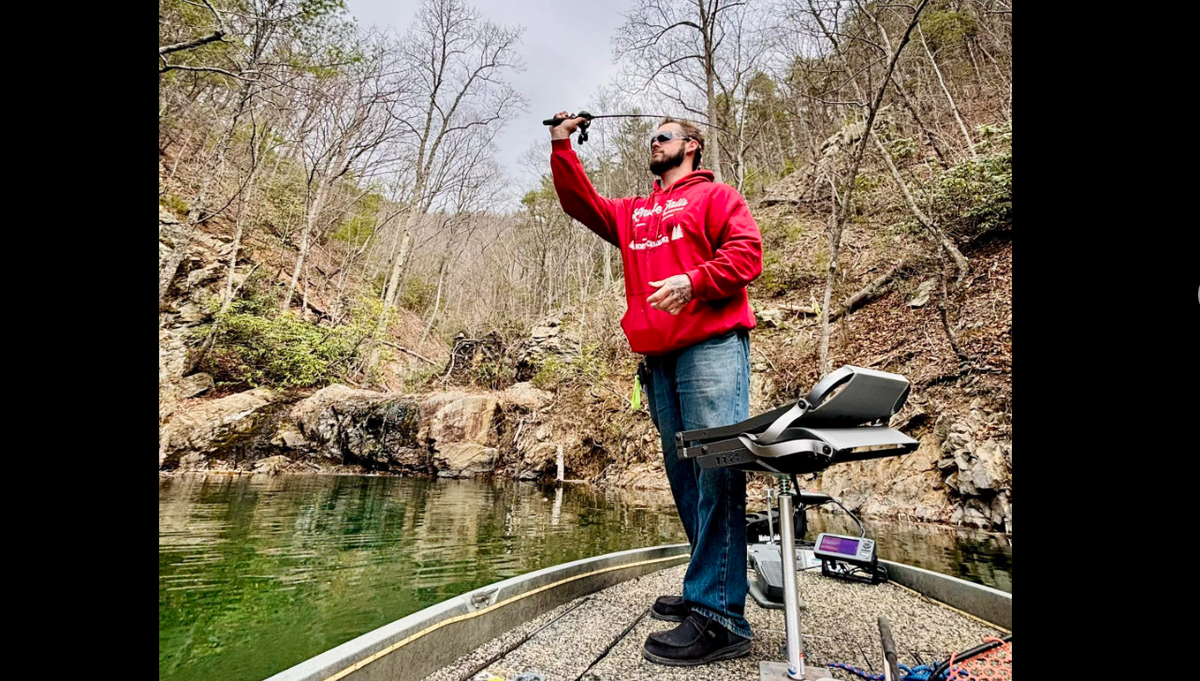 The body of 36-year-old Alexander C. Luster of Boone was recovered late Friday from Watauga Lake in west Tennessee, officials said.