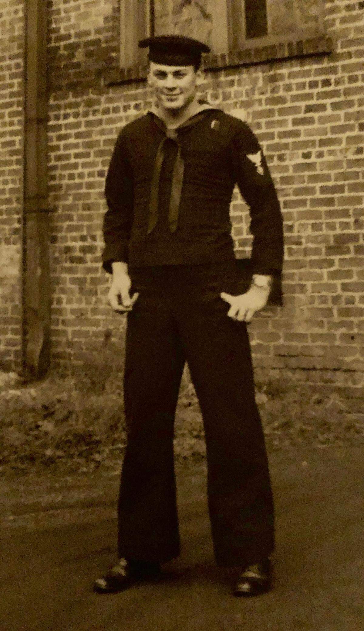 In 1943, Charlie Justice joined the Navy, even though he couldn’t swim. While in the service, Justice picked up the nickname “Choo Choo” while playing football. He would enter UNC as a 22-year-old freshman in 1946.