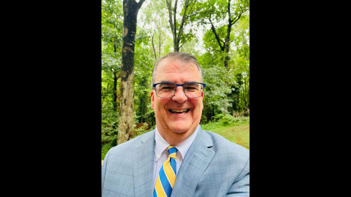 Brian Hacker is a 2025 candidate for the Matthews Board of Commissioners.