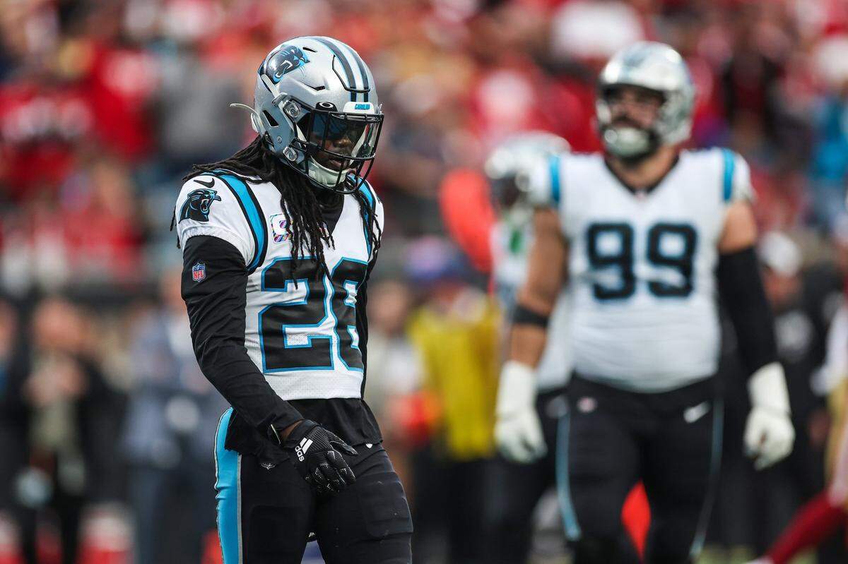Panthers cornerback Donte Jackson, left, hangs his head after a 49ers’ touchdown during the game at Bank of America Stadium on Sunday, October, 9, 2022.