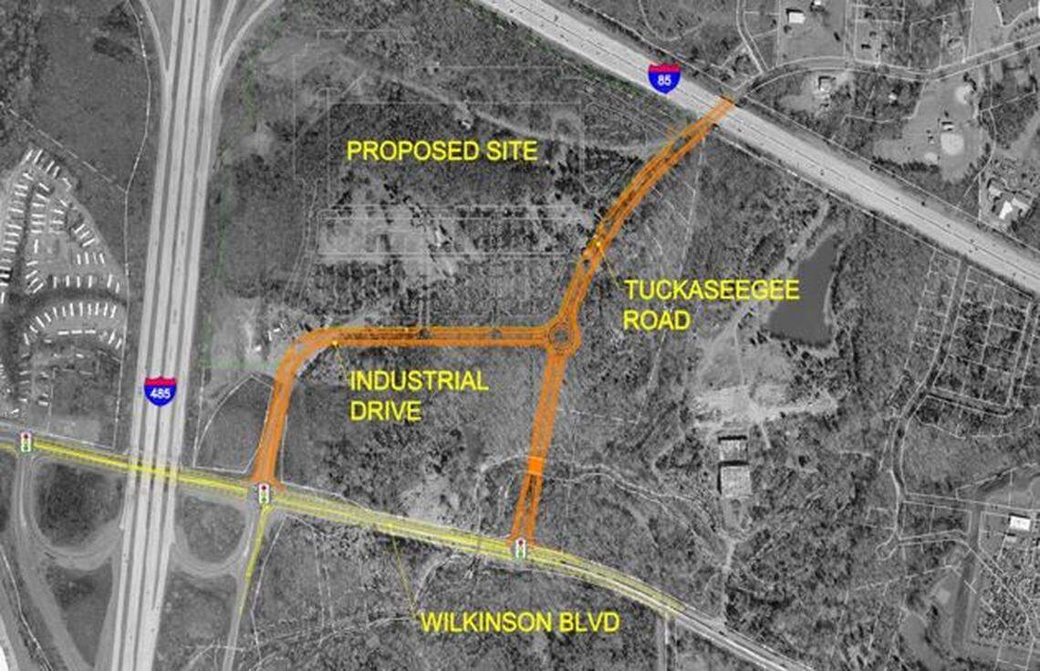 Amazon is building a 2.5-million-square-foot distribution center north of Charlotte Douglas International Airport.