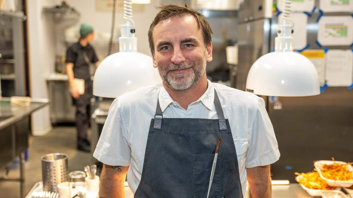 From struggle to sobriety, this Charlotte chef has poured himself into giving back