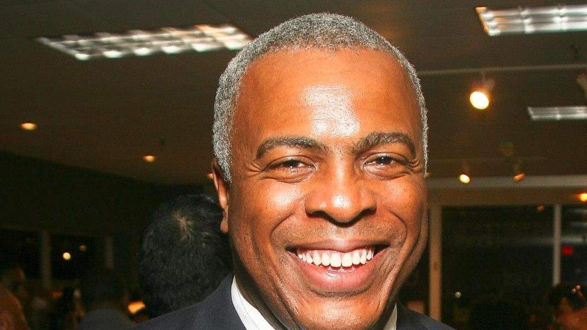 Rob Hillman is a Democratic candidate for Charlotte City Council District 6 in 2022.