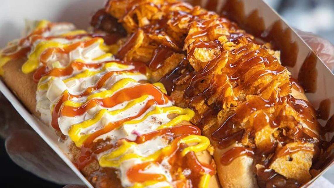 Q’s Culinary Cart offers specialty hot dogs, burgers, sandwiches and more.