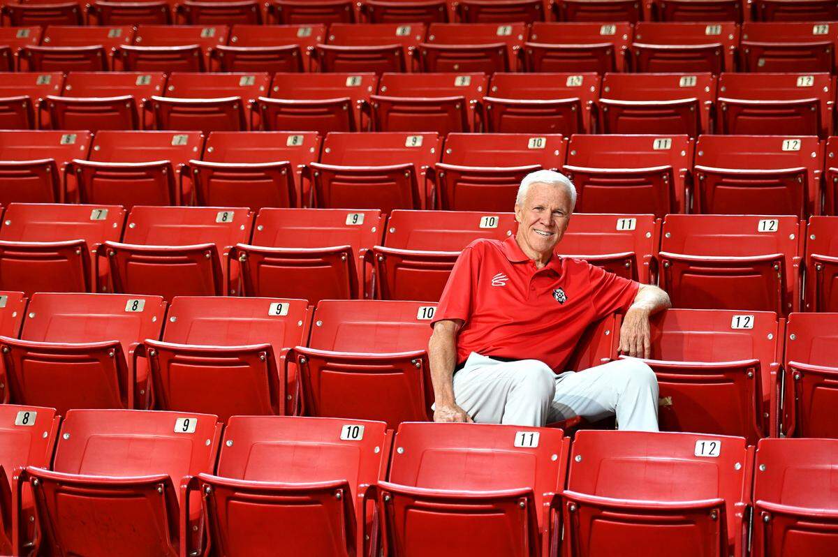 Davidson College head basketball coach Bob McKillop retired after 33 seasons. McKillop made the announcement on Friday, June 17, 2022 at Davidson College. McKillop led the Wildcats to 10 NCAA tournament appearances and 23 conference championships.