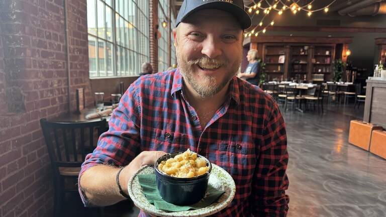 Bacon-topped mac and cheese takes crown for best in Charlotte area