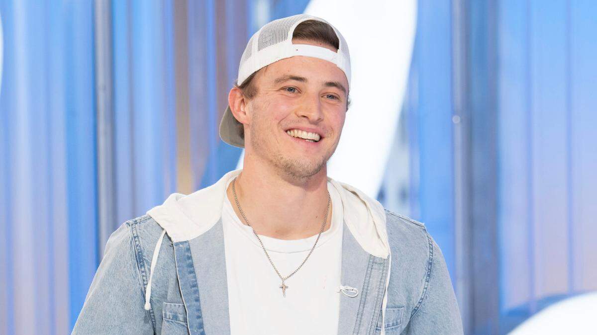 Blake Proehl, a Charlotte native and former player for the NFL with family ties to the Carolina Panthers, auditions for Season 22 of “American Idol” on ABC.