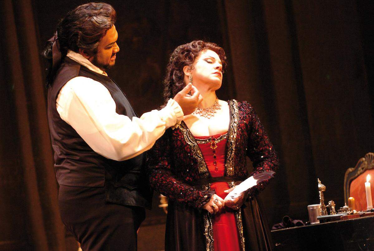Opera Carolina performed Puccini’s classic “Tosca” in October 2022.